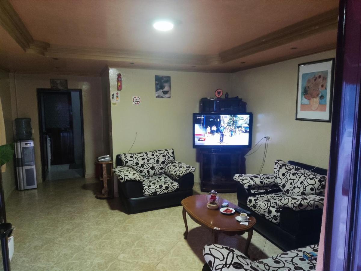 Dafina Hotel Tirana Zewnętrze zdjęcie