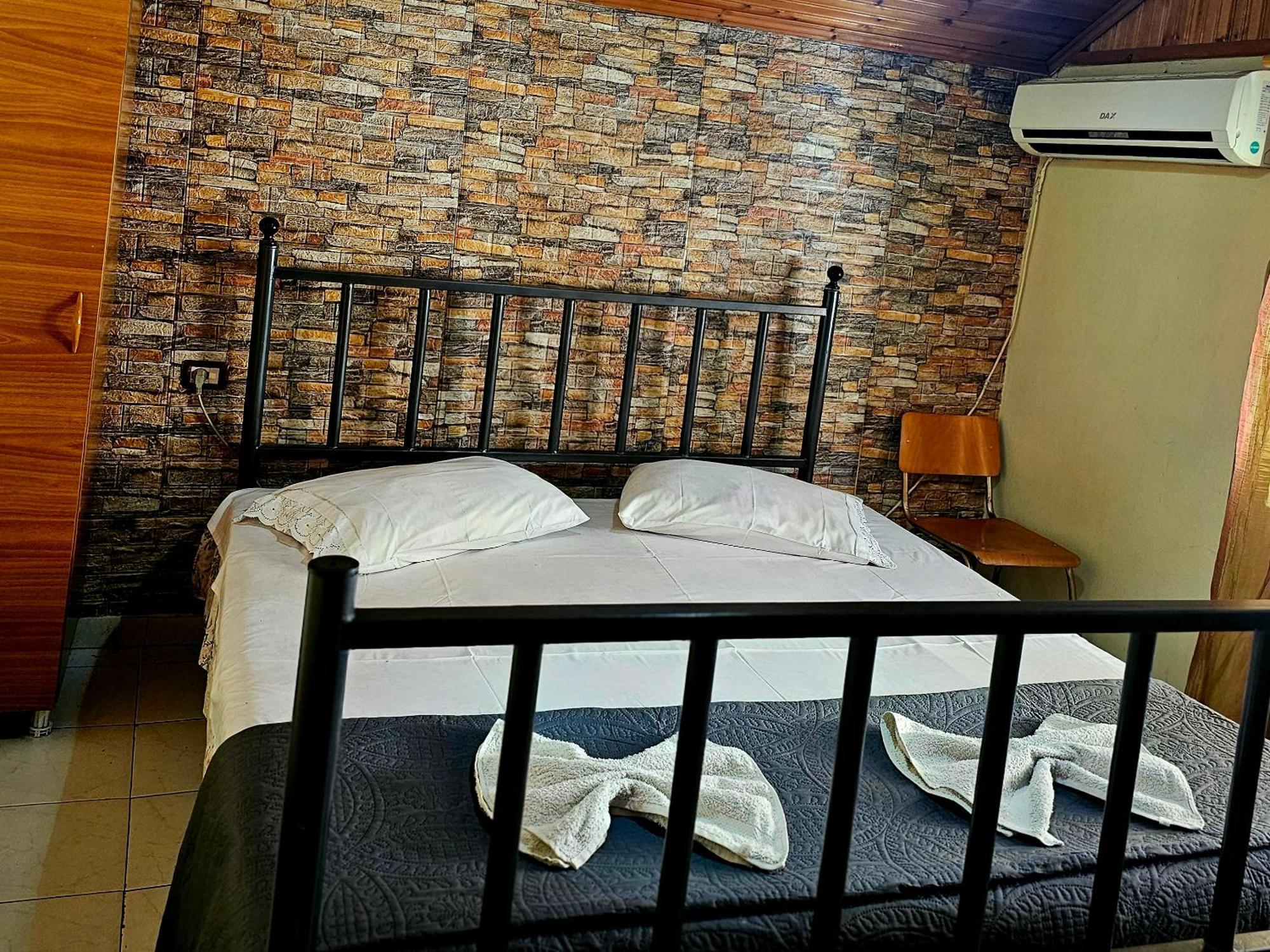 Dafina Hotel Tirana Zewnętrze zdjęcie