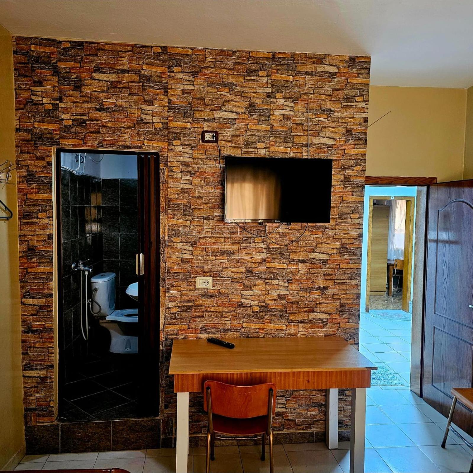 Dafina Hotel Tirana Zewnętrze zdjęcie