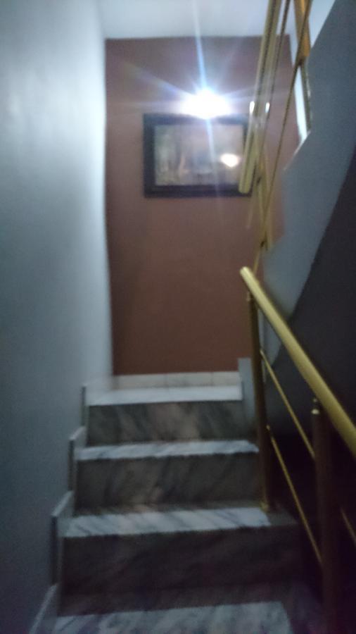 Dafina Hotel Tirana Zewnętrze zdjęcie