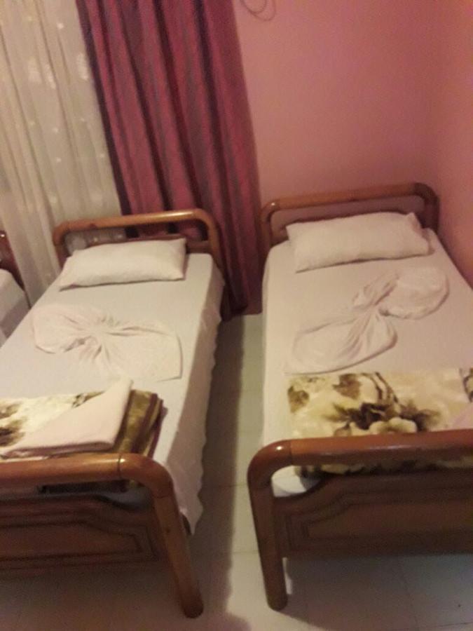 Dafina Hotel Tirana Zewnętrze zdjęcie