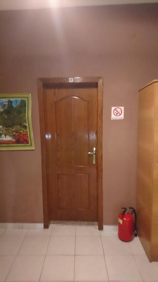 Dafina Hotel Tirana Zewnętrze zdjęcie